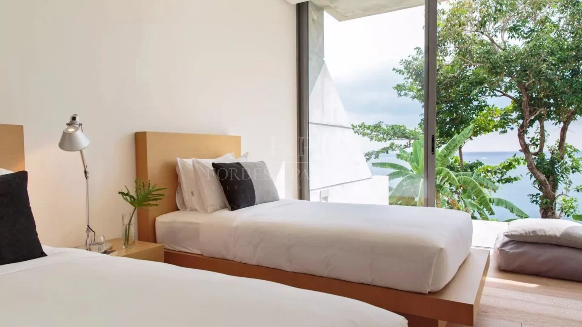 VILLA SAENGOOTSA - Kamala, Phuket, Thailand