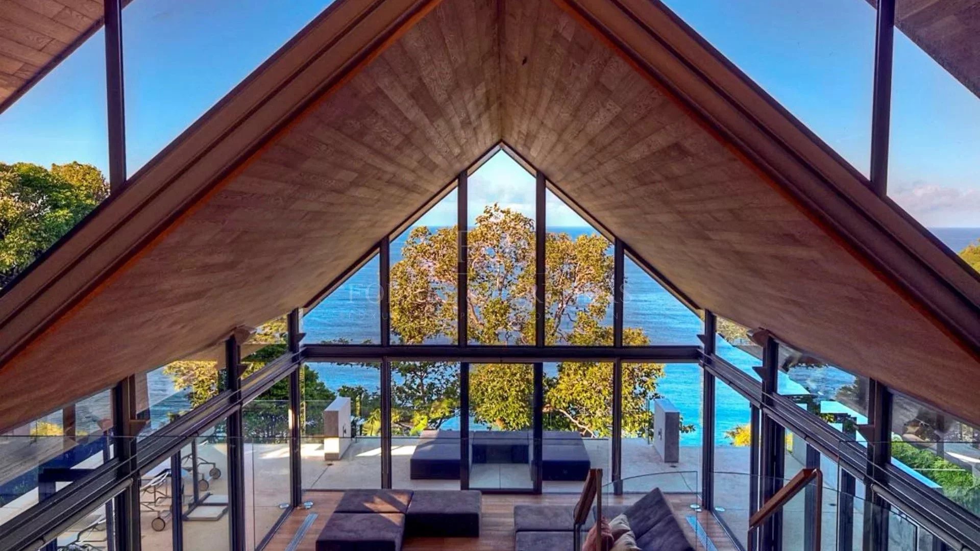 VILLA SAENGOOTSA - Kamala, Phuket, Thailand