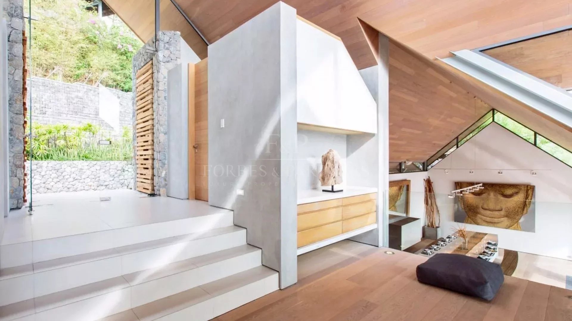 VILLA SAENGOOTSA - Kamala, Phuket, Thailand