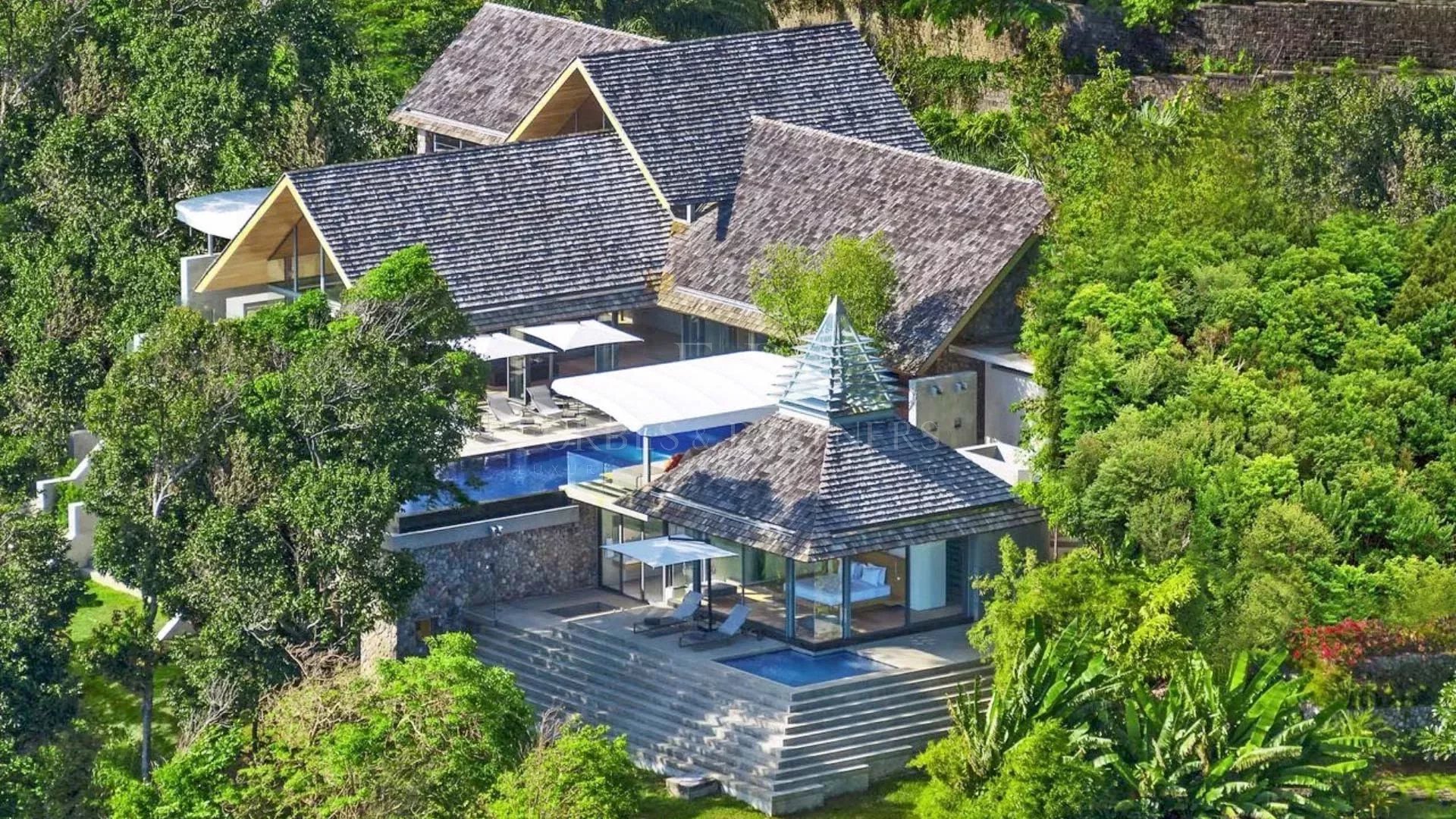VILLA SAENGOOTSA - Kamala, Phuket, Thailand