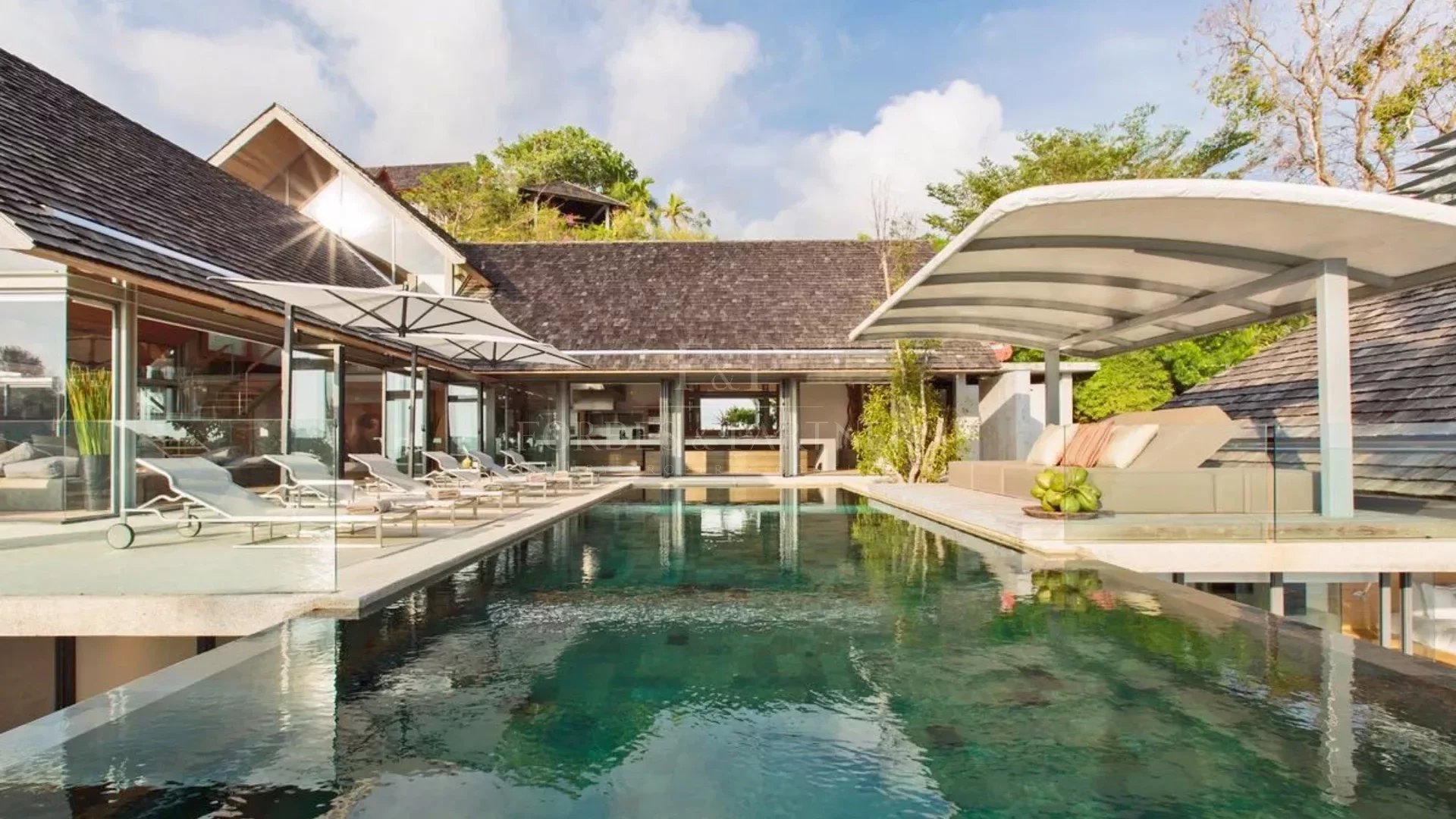 VILLA SAENGOOTSA - Kamala, Phuket, Thailand