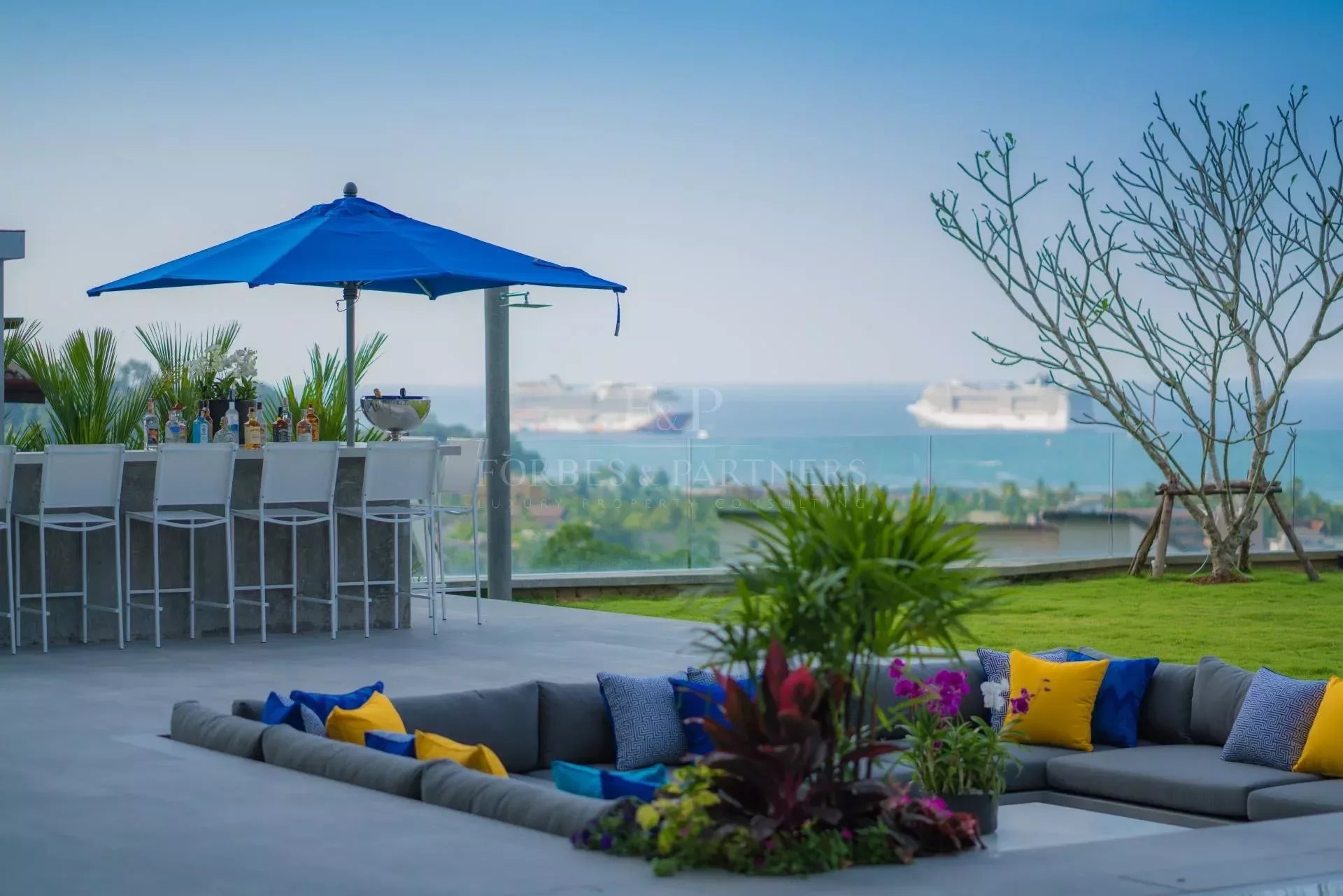 VILLA ENJOY - Patong, Phuket, Thailand