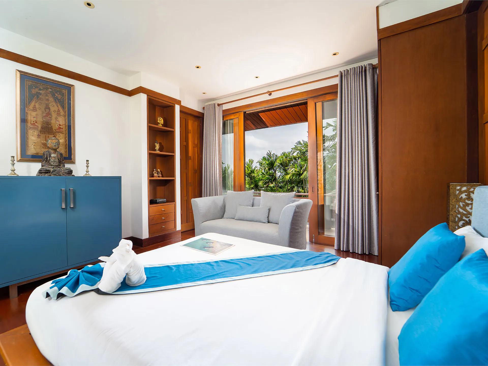 6-Bedroom Oceanfront Luxury Villa with Infinity Pool in Kamala, Phuket - Kamala, Phuket, Thailand