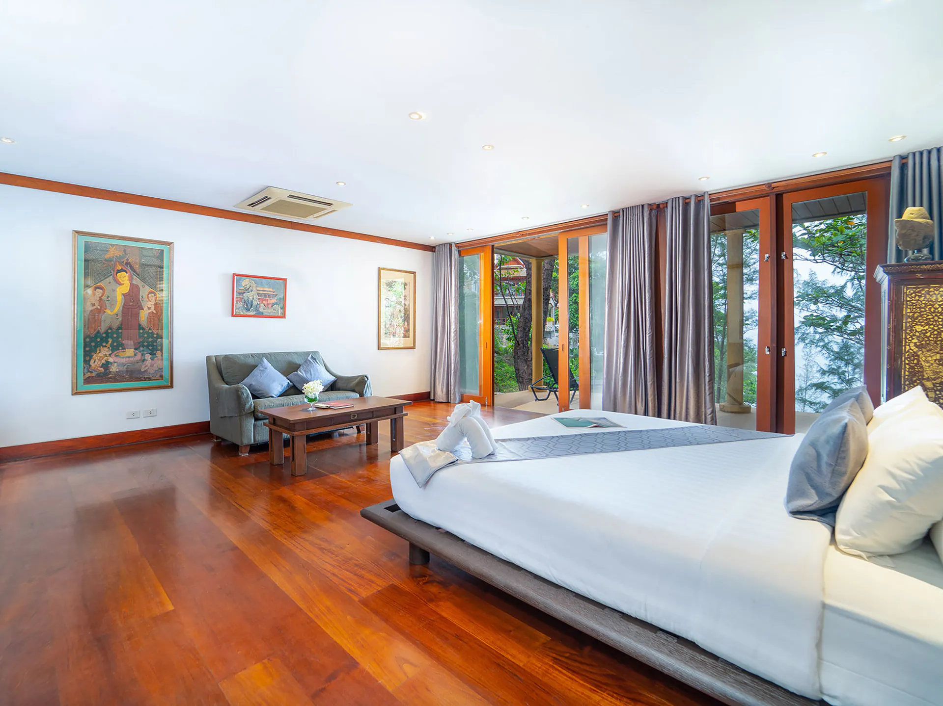 6-Bedroom Oceanfront Luxury Villa with Infinity Pool in Kamala, Phuket - Kamala, Phuket, Thailand