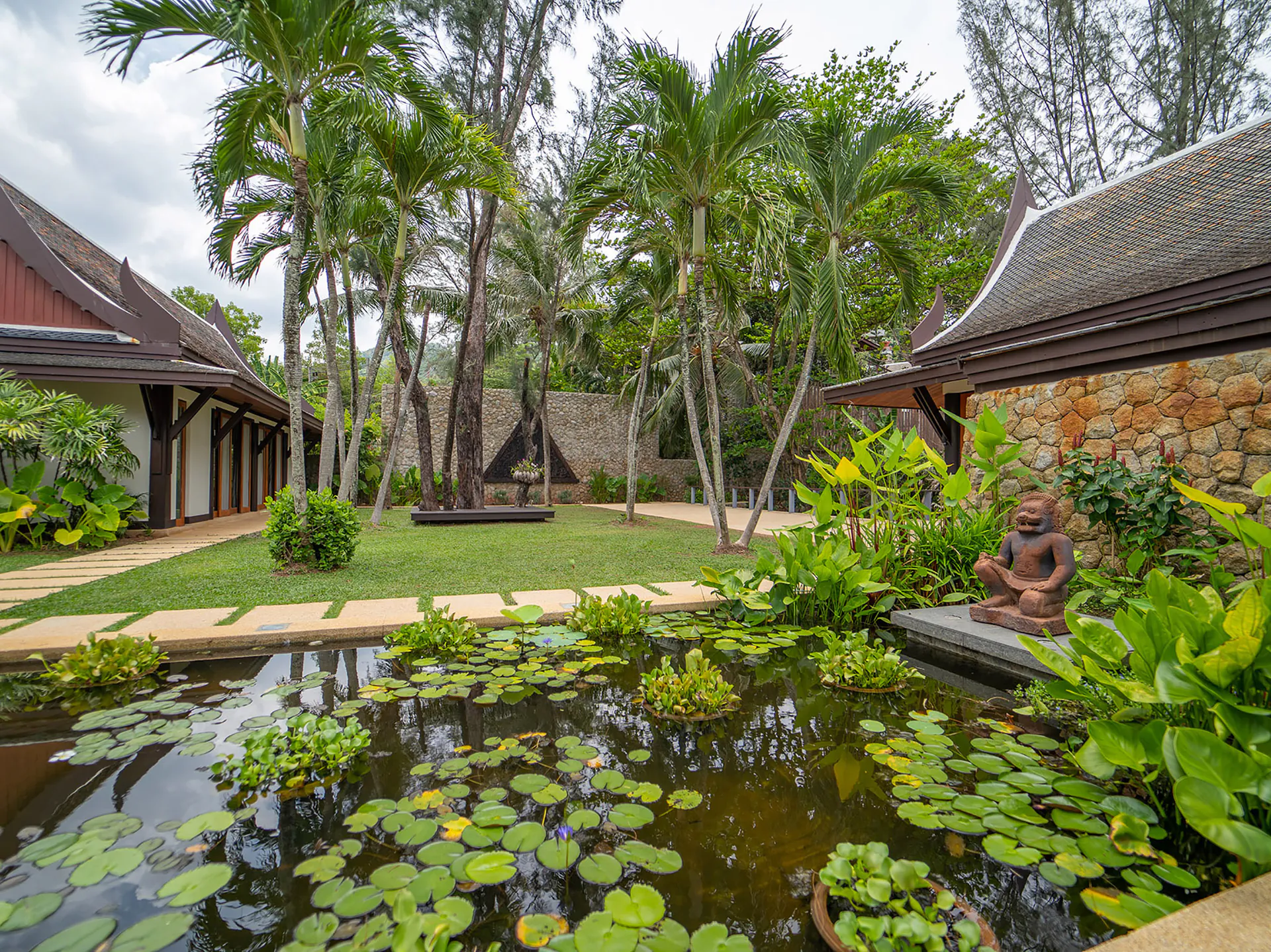 6-Bedroom Oceanfront Luxury Villa with Infinity Pool in Kamala, Phuket - Kamala, Phuket, Thailand