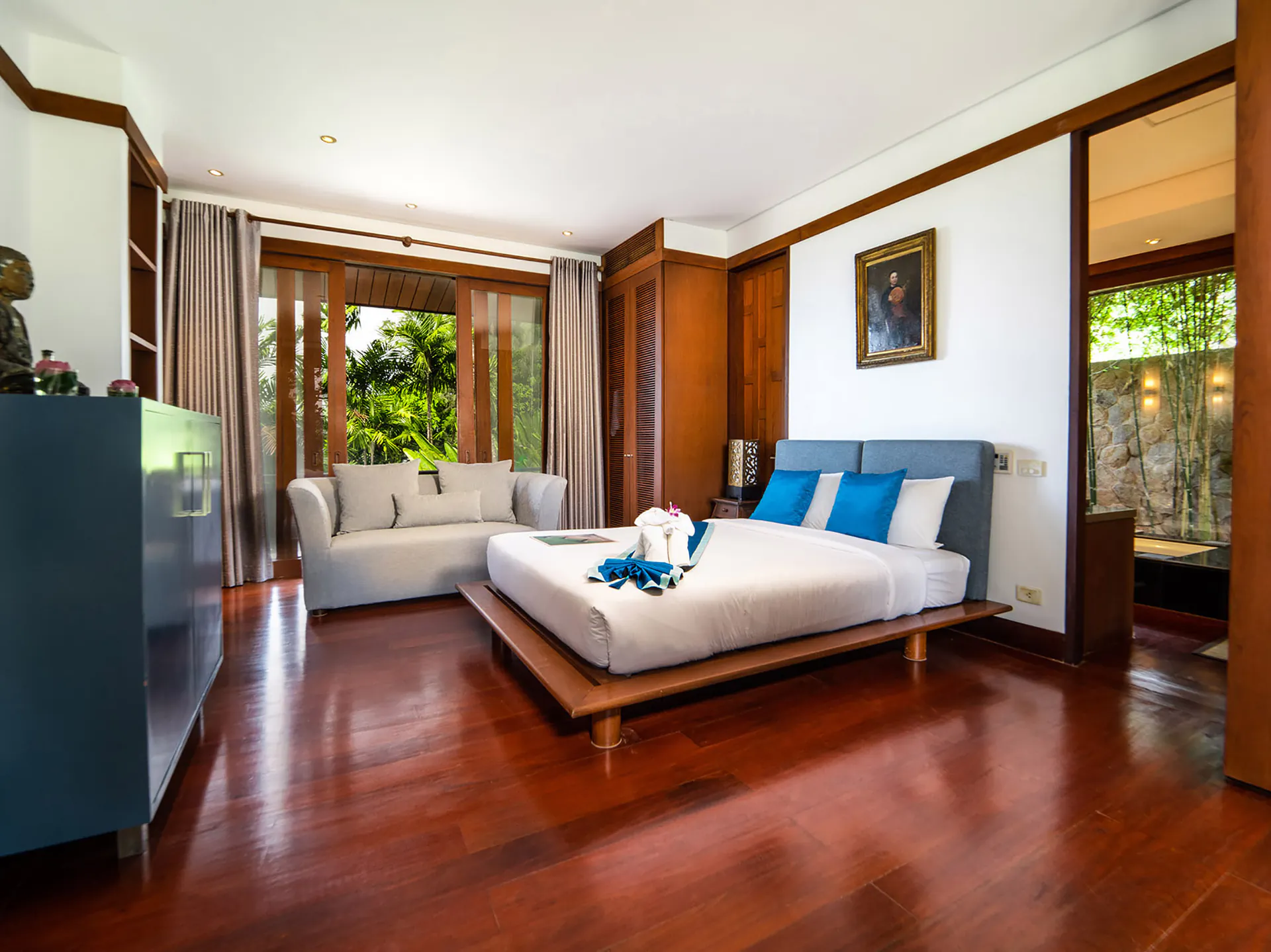 6-Bedroom Oceanfront Luxury Villa with Infinity Pool in Kamala, Phuket - Kamala, Phuket, Thailand