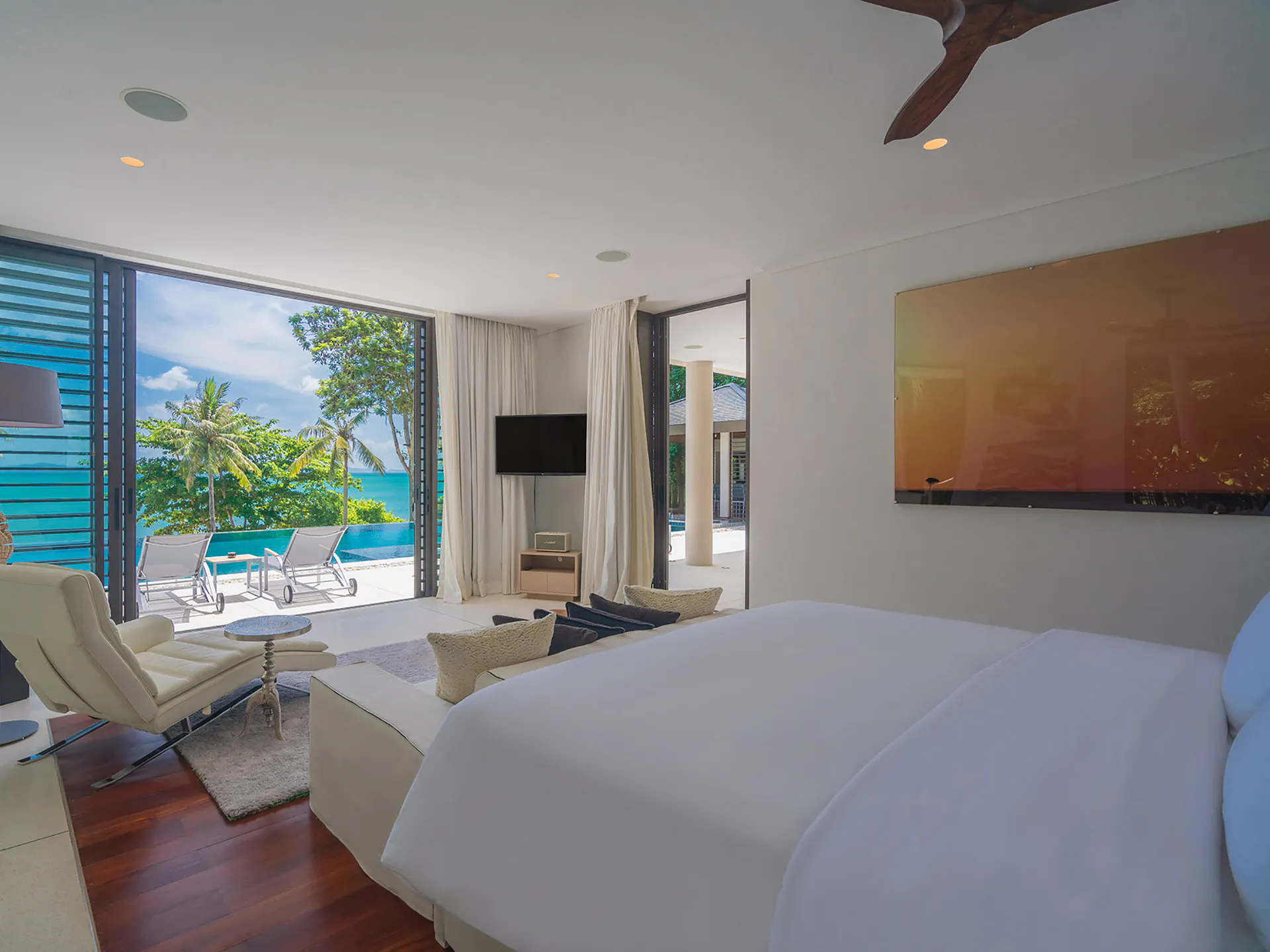 ENCHANTING 4-BEDROOM BEACHFRONT VILLA - Pa Khlok, Phuket, Thailand