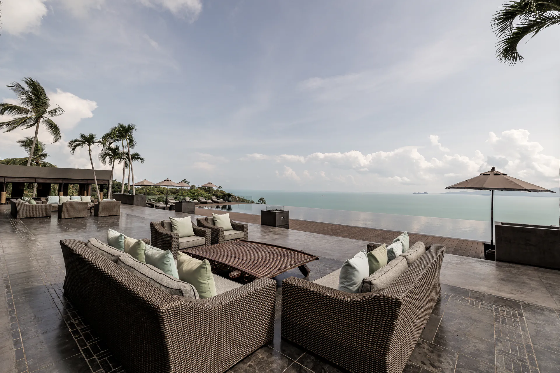 Villa Tonka, Tranquil 1-Bedroom Deluxe Hilltop Villa in Shankara Estate Sanctuary with 25m Infinity Pool & Tennis Court - Maenam, Ko Samui, Thailand