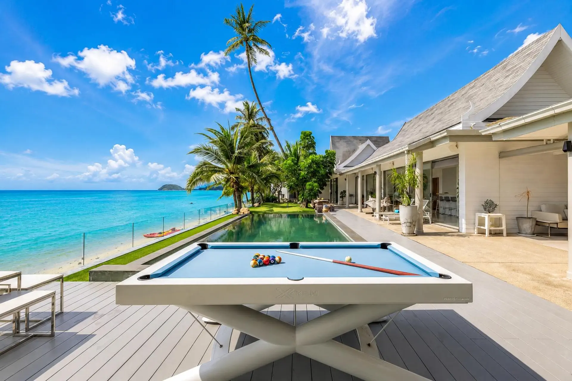 Family Beach Villa For Rent in Koh Samui, 4 Bedrooms with 2 Kids’ Bedrooms, Pool, Mini Golf and Fitness Room - Nathon, Ko Samui, Thailand