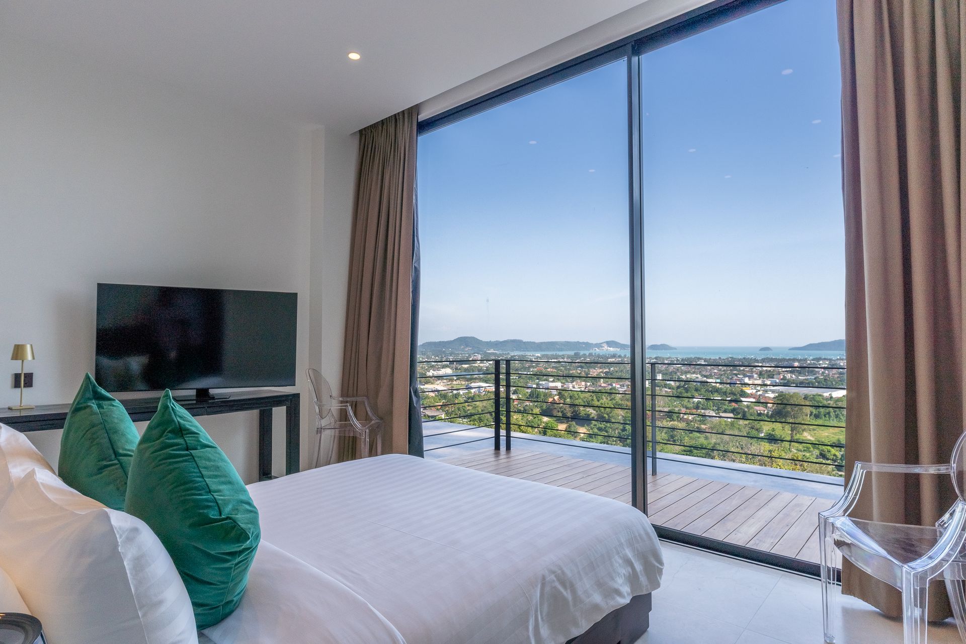 Exclusive 5-Bedroom Hilltop Pool Villa with Breathtaking Panoramic Views of Chalong Bay - Chalong, Phuket, Thailand