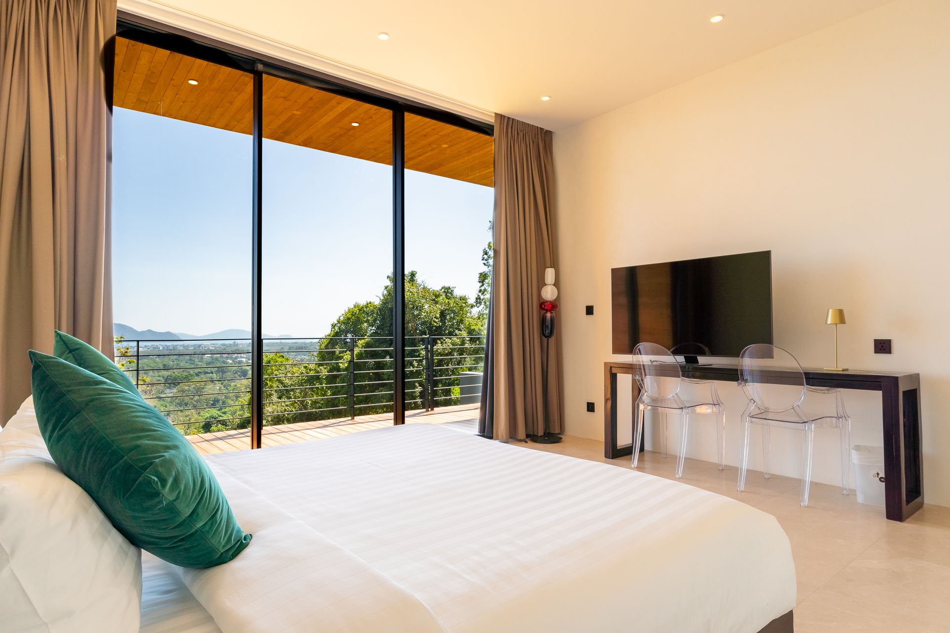 Exclusive 5-Bedroom Hilltop Pool Villa with Breathtaking Panoramic Views of Chalong Bay - Chalong, Phuket, Thailand
