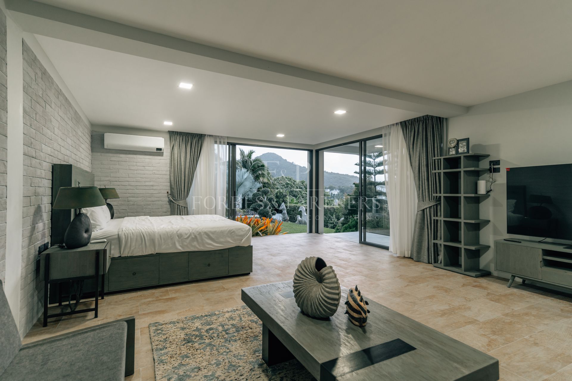 6-BEDROOM GRAND VILLA IN KAMALA - Kamala, Phuket, Thailand