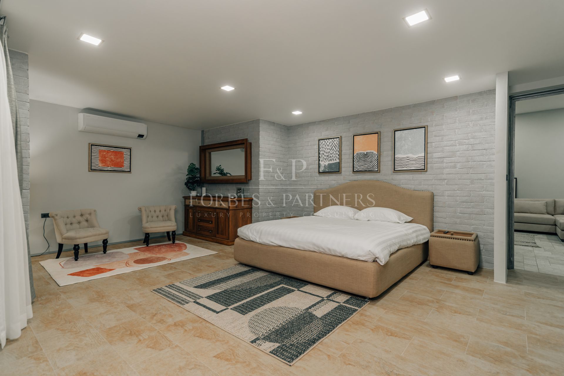 6-BEDROOM GRAND VILLA IN KAMALA - Kamala, Phuket, Thailand