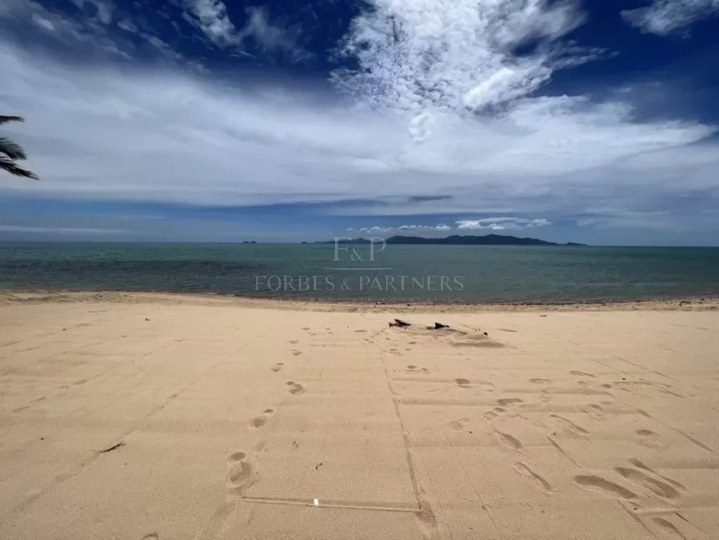 BEACH FRONT LAND - Maenam, Ko Samui, Thailand