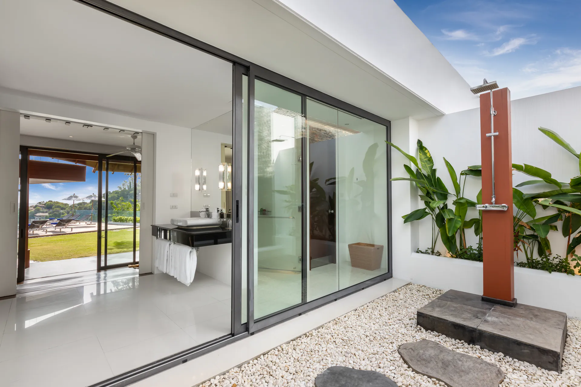 5 BEDROOM VILLA FOR SALE KAMALA, PHUKET - Kamala, Phuket, Thailand