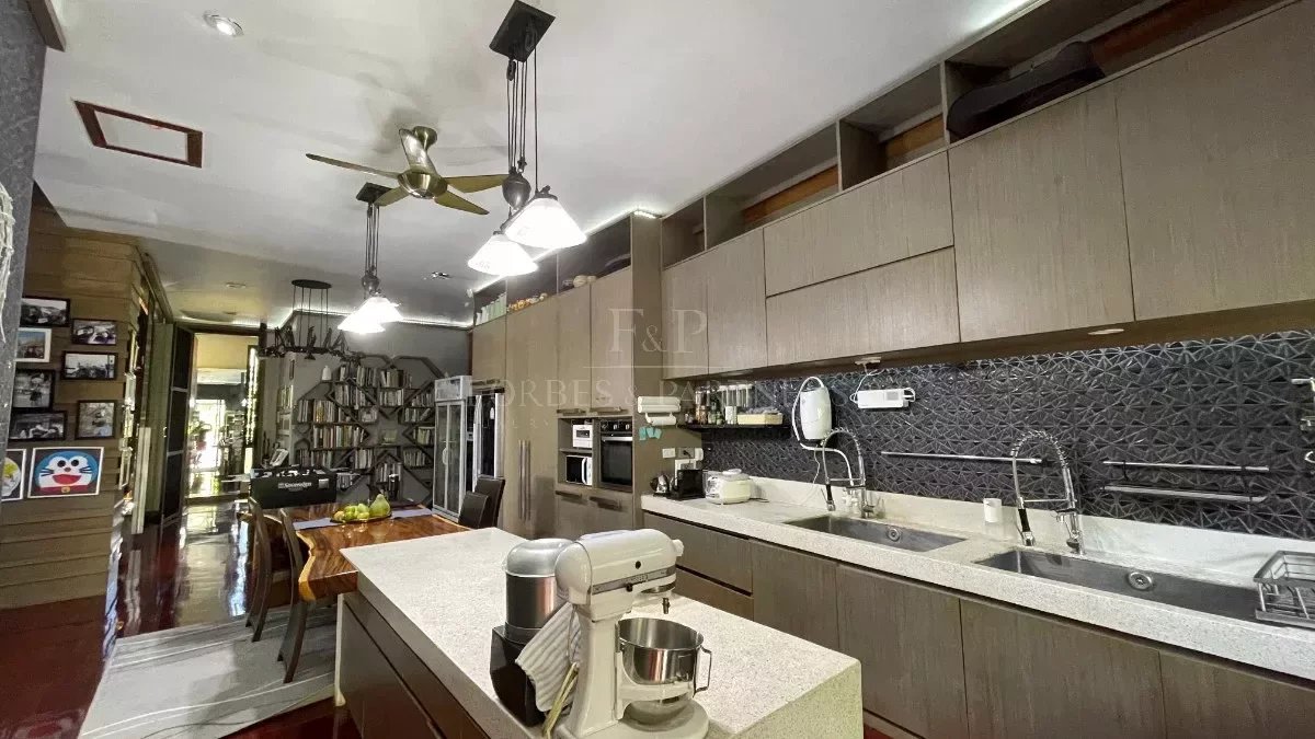 ICONIC 5 BEDROOMS IN KARON - Karon, Phuket, Thailand