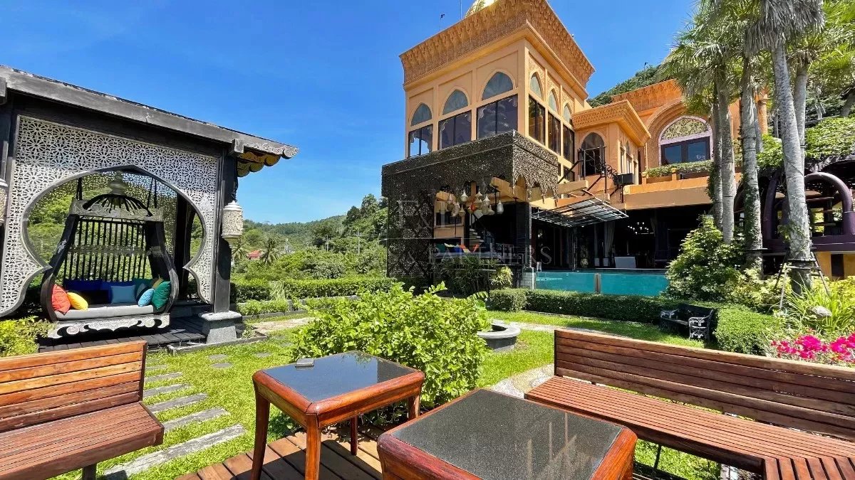 ICONIC 5 BEDROOMS IN KARON - Karon, Phuket, Thailand