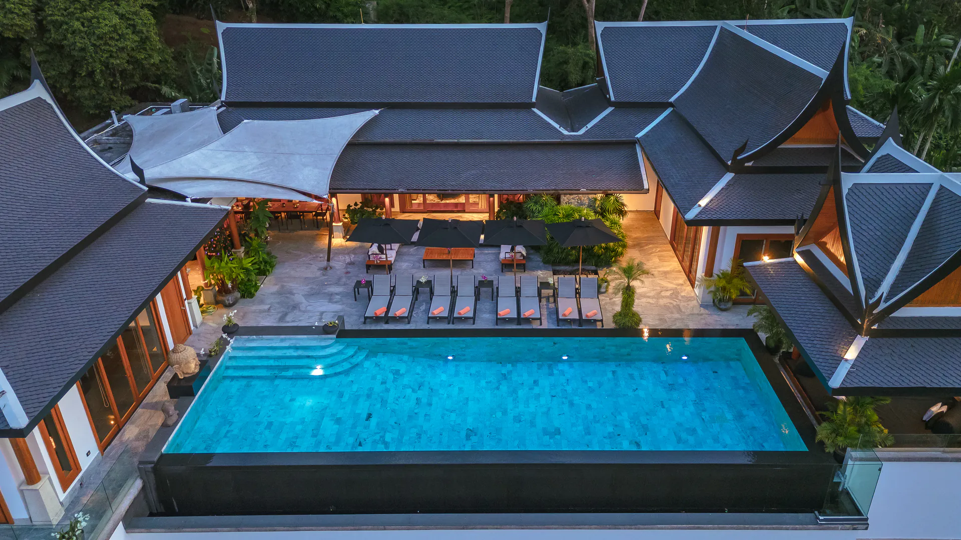 OUTSTANDING 10-BEDROOM POOL VILLA - Surin, Phuket, Thailand