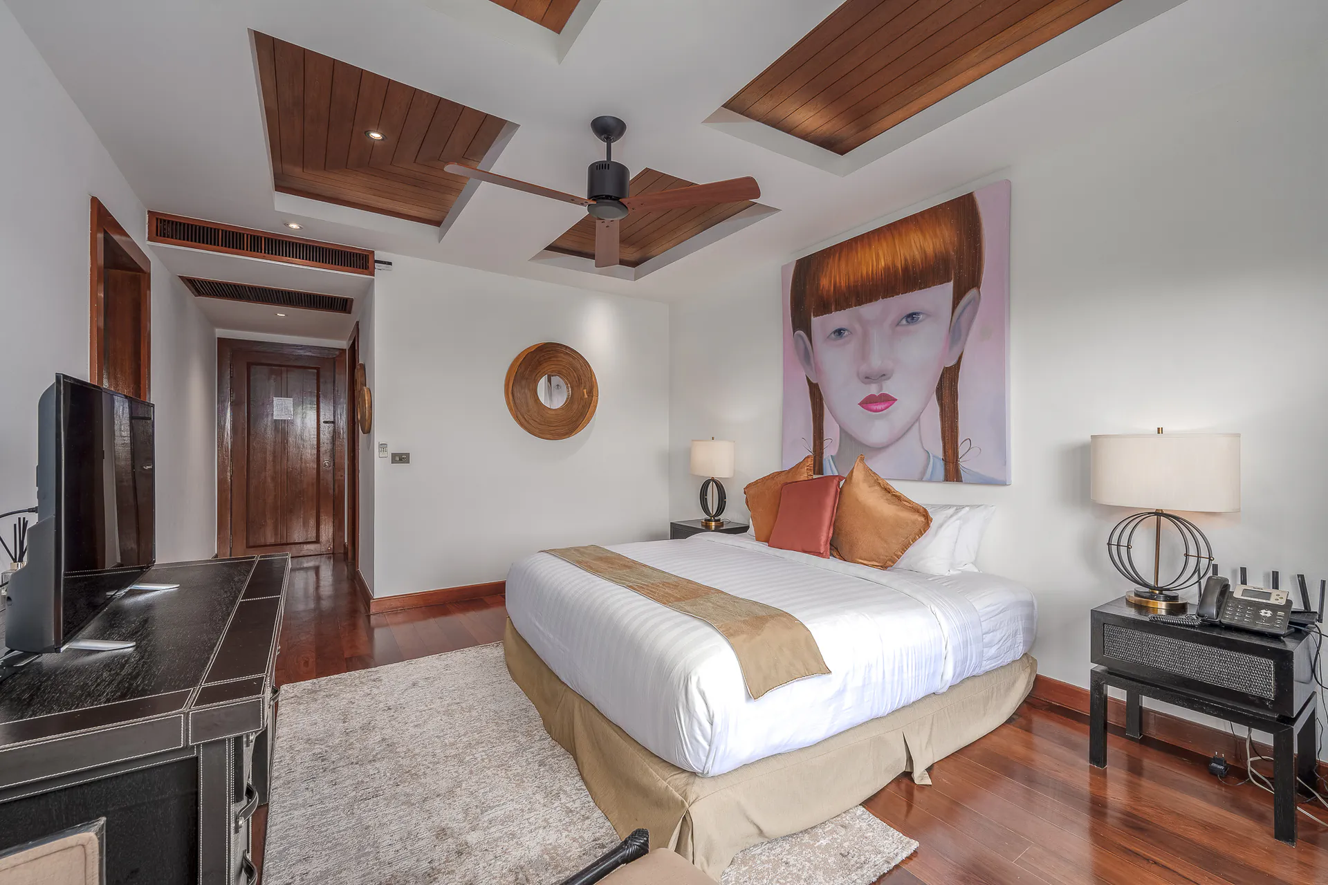 OUTSTANDING 10-BEDROOM POOL VILLA - Surin, Phuket, Thailand