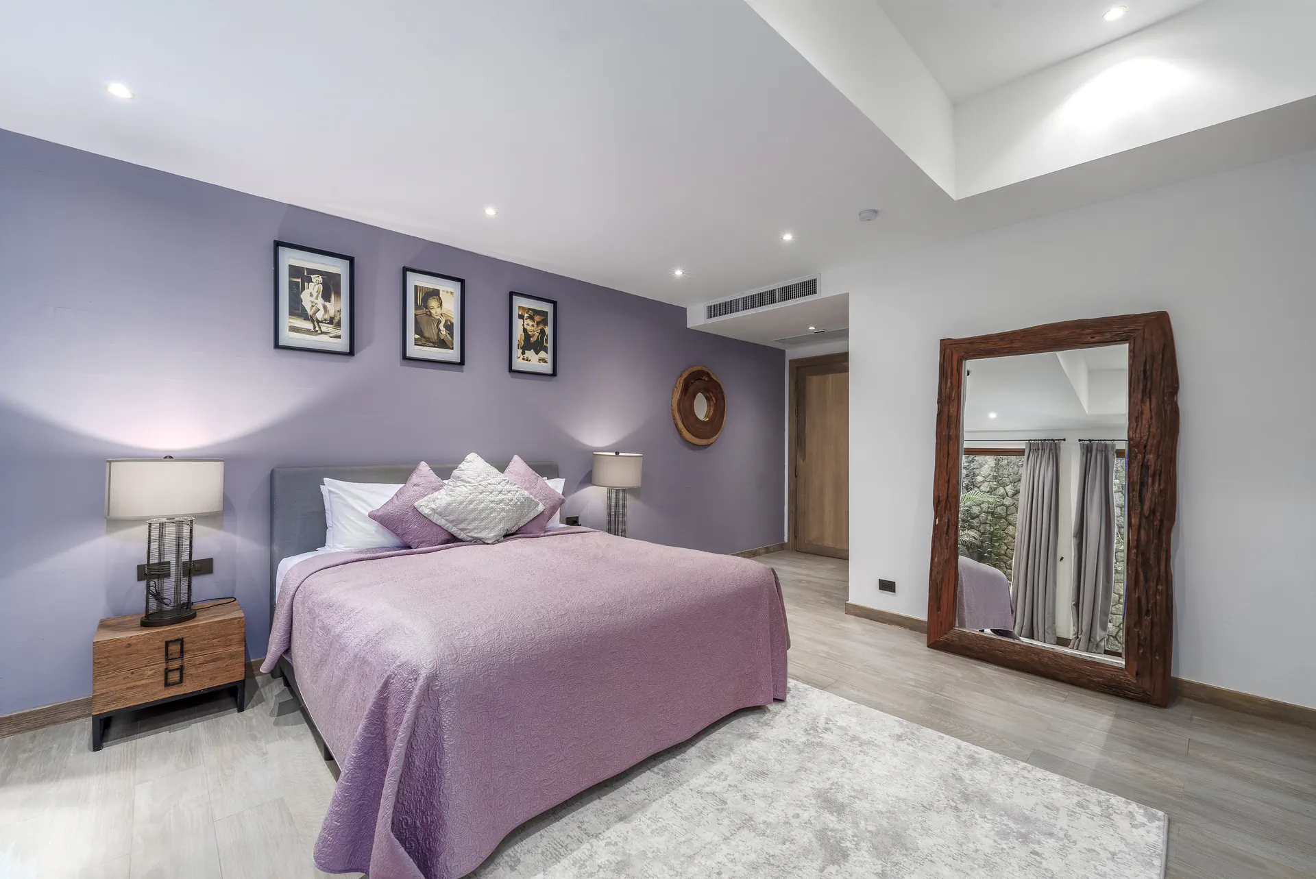 OUTSTANDING 10-BEDROOM POOL VILLA - Surin, Phuket, Thailand