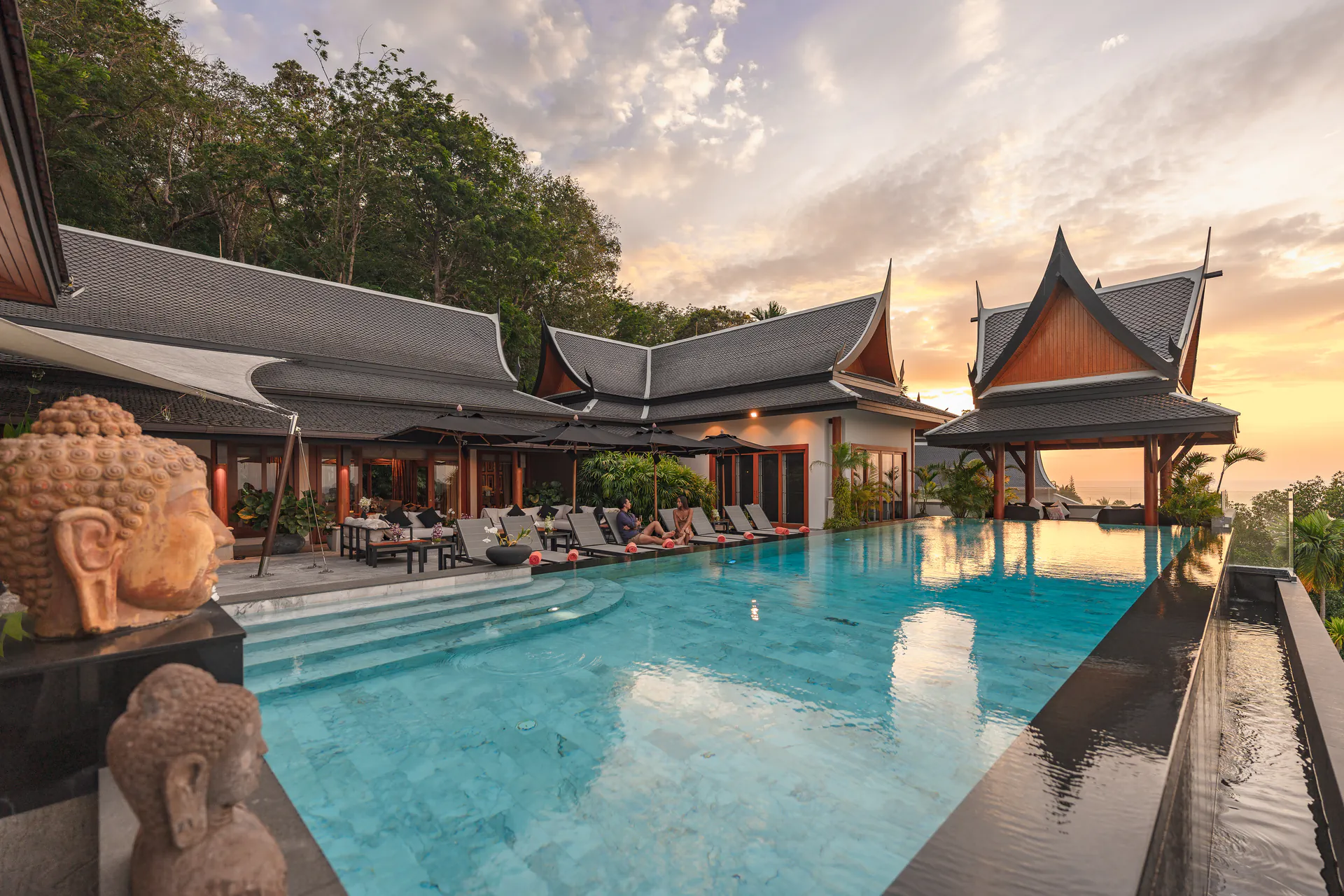 OUTSTANDING 10-BEDROOM POOL VILLA - Surin, Phuket, Thailand