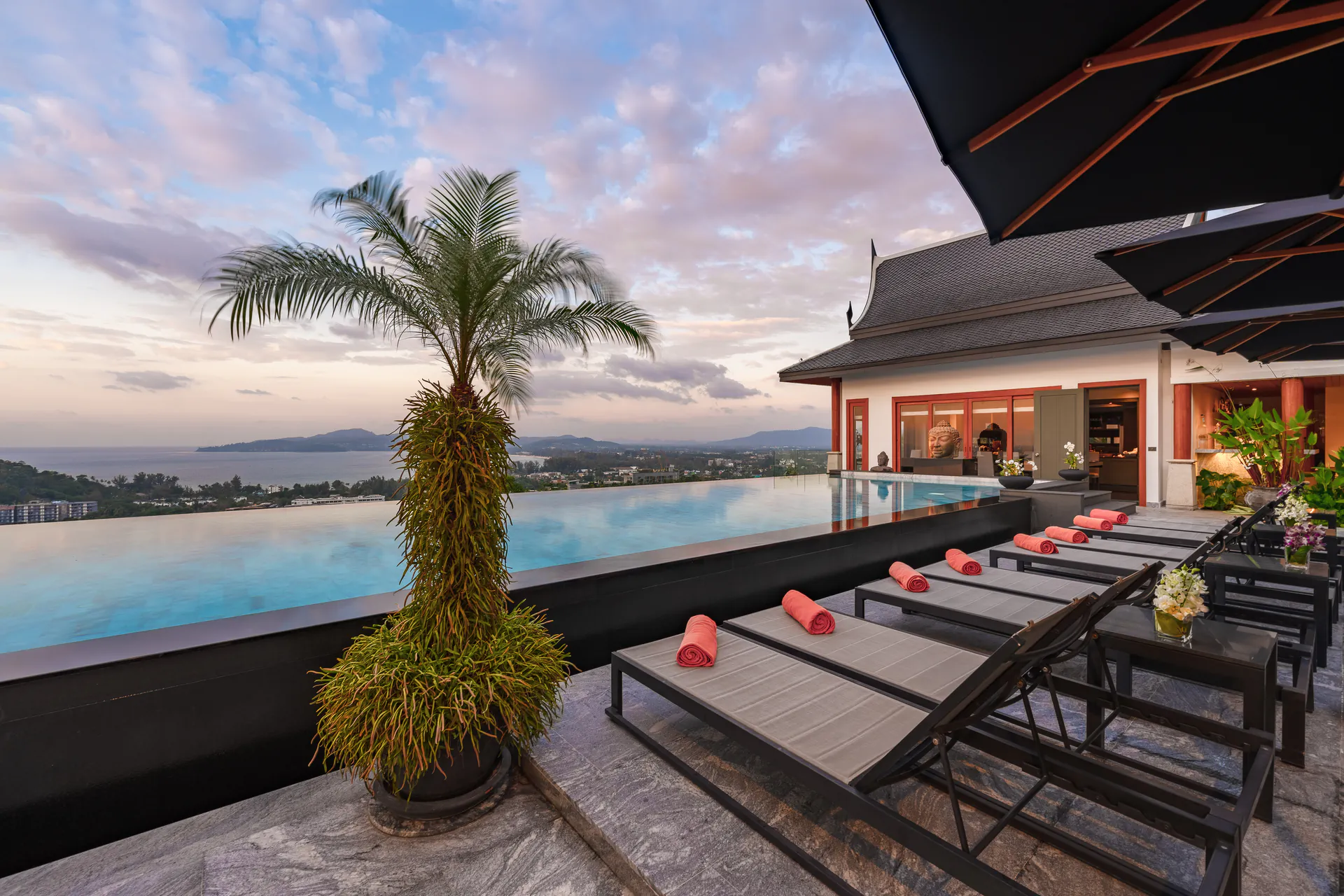 OUTSTANDING 10-BEDROOM POOL VILLA - Surin, Phuket, Thailand