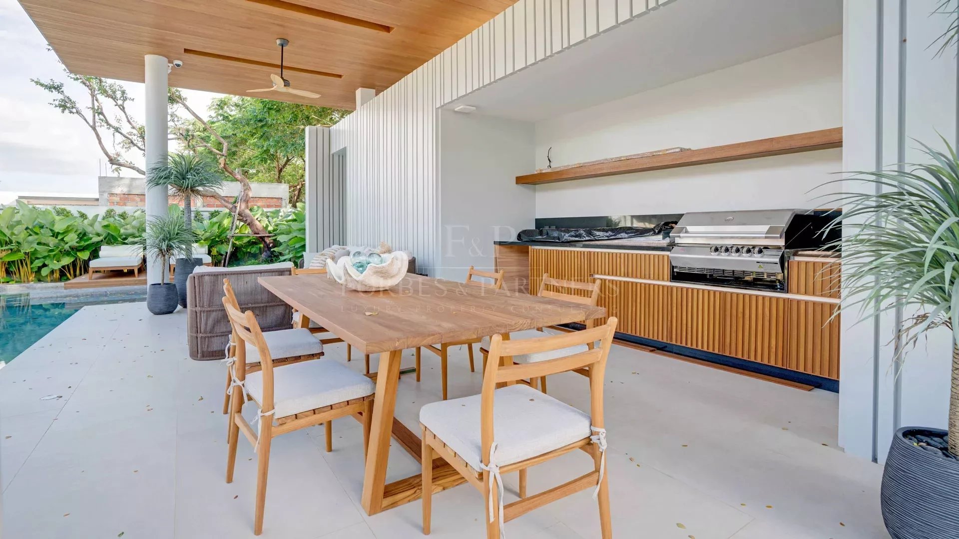 4 BEDROOM CHOENG THALE - Cherngtalay, Phuket, Thailand