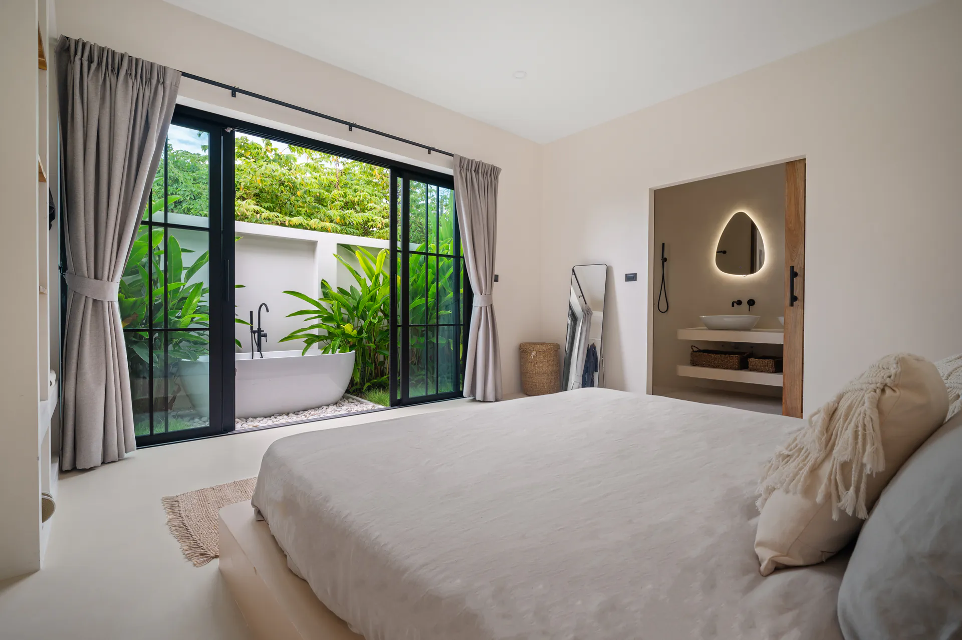 Brand New 4-Bedroom Balinese Luxury Villa with Pool in Bangtao, Thalang, Phuket - Cherngtalay, Phuket, Thailand