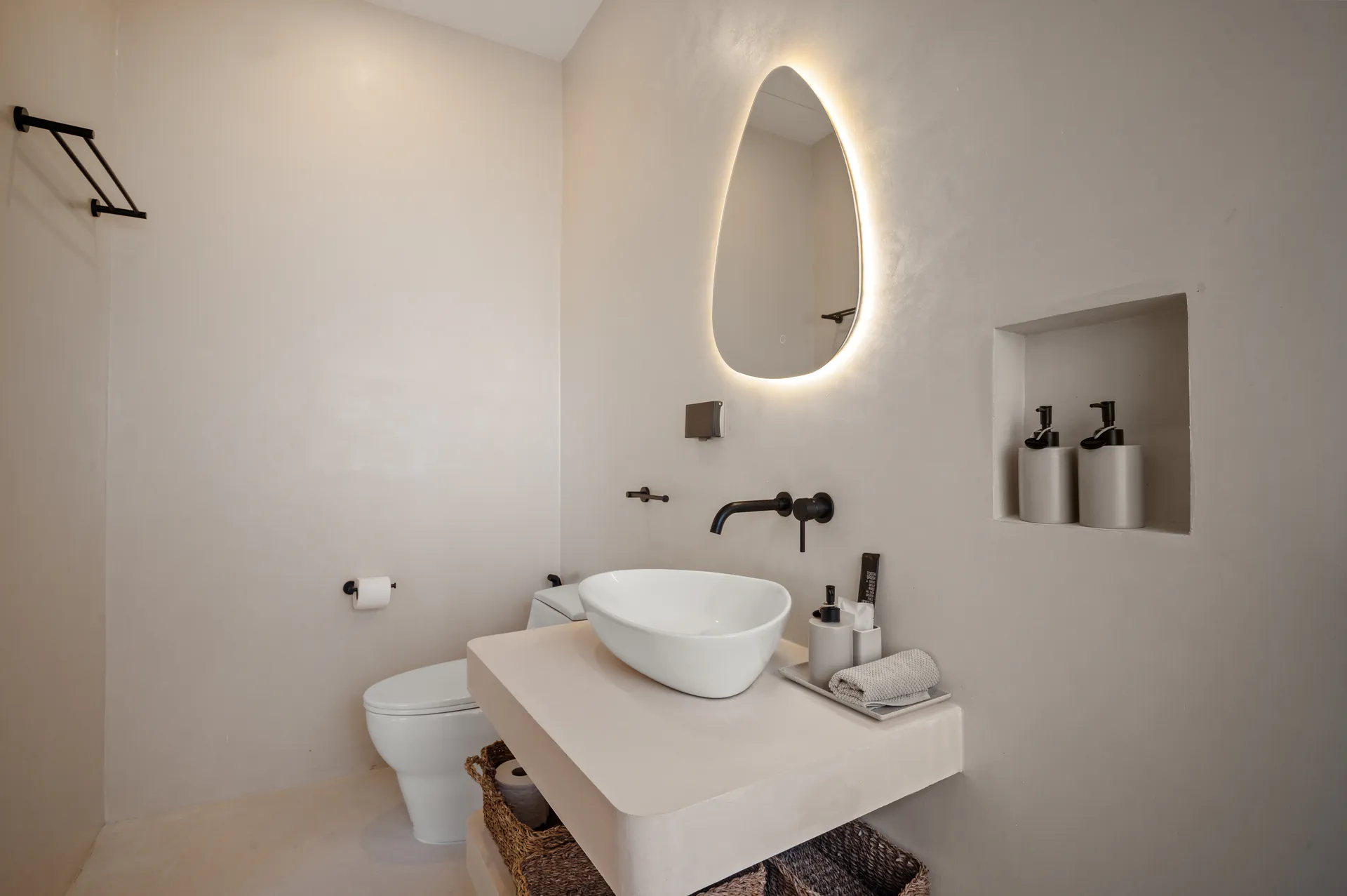 Brand New 4-Bedroom Balinese Luxury Villa with Pool in Bangtao, Thalang, Phuket - Cherngtalay, Phuket, Thailand