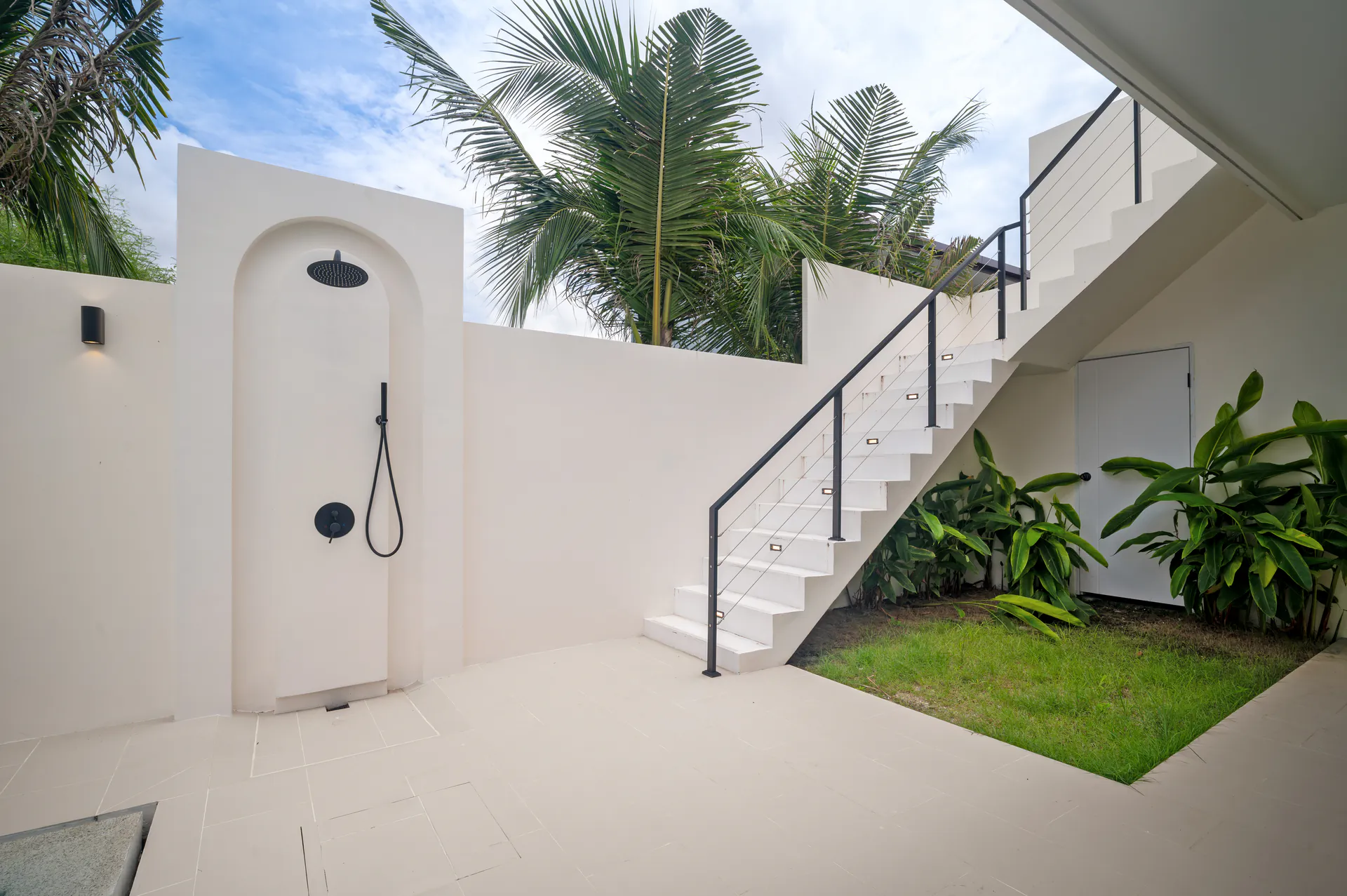 Brand New 4-Bedroom Balinese Luxury Villa with Pool in Bangtao, Thalang, Phuket - Cherngtalay, Phuket, Thailand