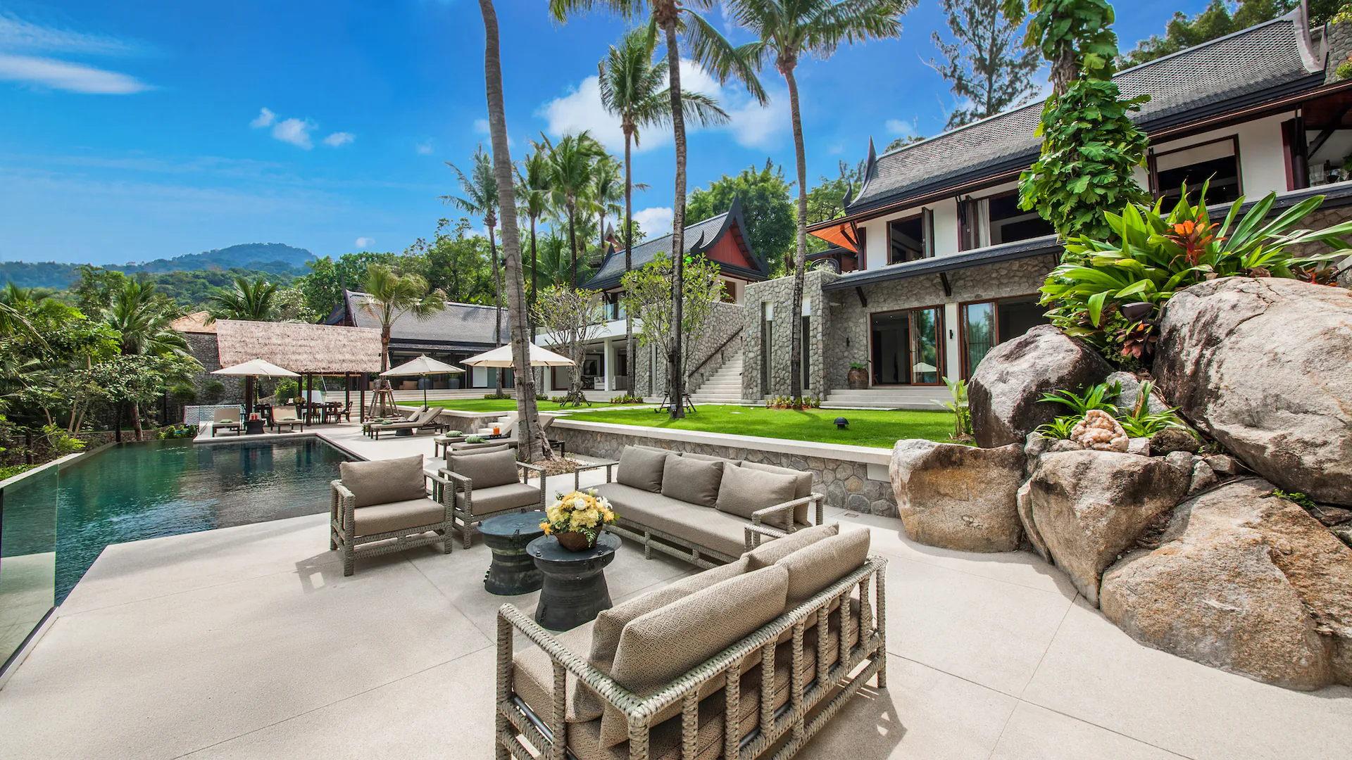 EXCLUSIVE BEACHFRONT GETAWAY VILLA IN LAEMSON ESTATE, PHUKET - Kamala, Phuket, Thailand