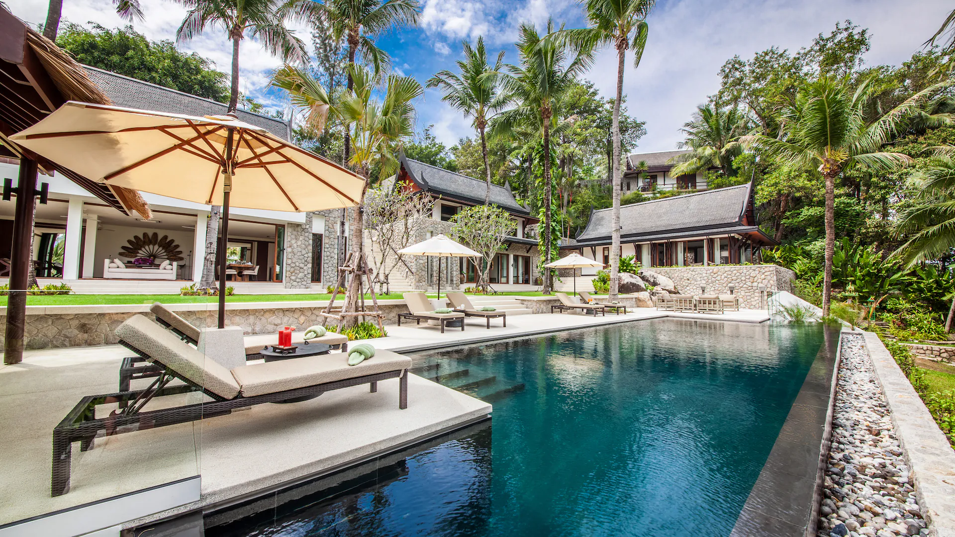 EXCLUSIVE BEACHFRONT GETAWAY VILLA IN LAEMSON ESTATE, PHUKET - Kamala, Phuket, Thailand