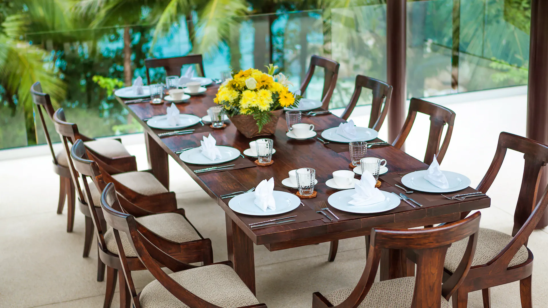 EXCLUSIVE BEACHFRONT GETAWAY VILLA IN LAEMSON ESTATE, PHUKET - Kamala, Phuket, Thailand