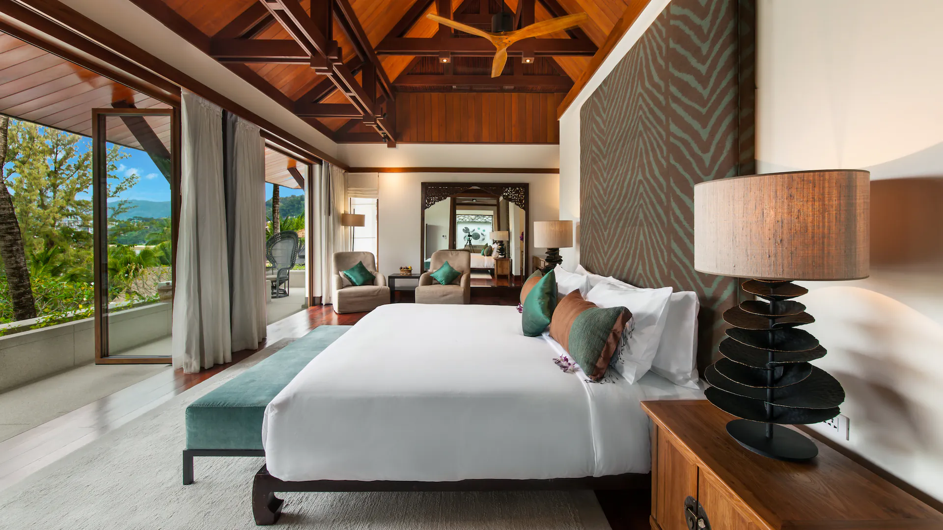 EXCLUSIVE BEACHFRONT GETAWAY VILLA IN LAEMSON ESTATE, PHUKET - Kamala, Phuket, Thailand