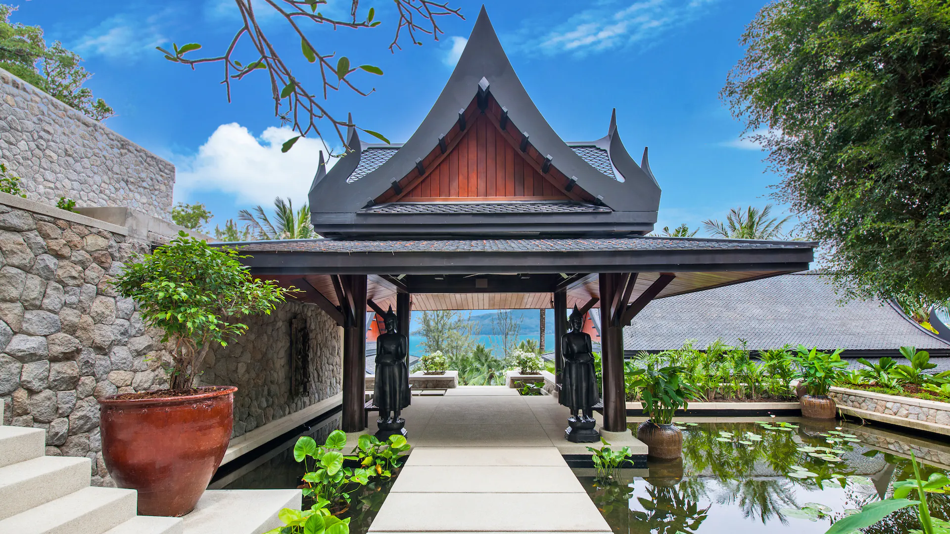EXCLUSIVE BEACHFRONT GETAWAY VILLA IN LAEMSON ESTATE, PHUKET - Kamala, Phuket, Thailand