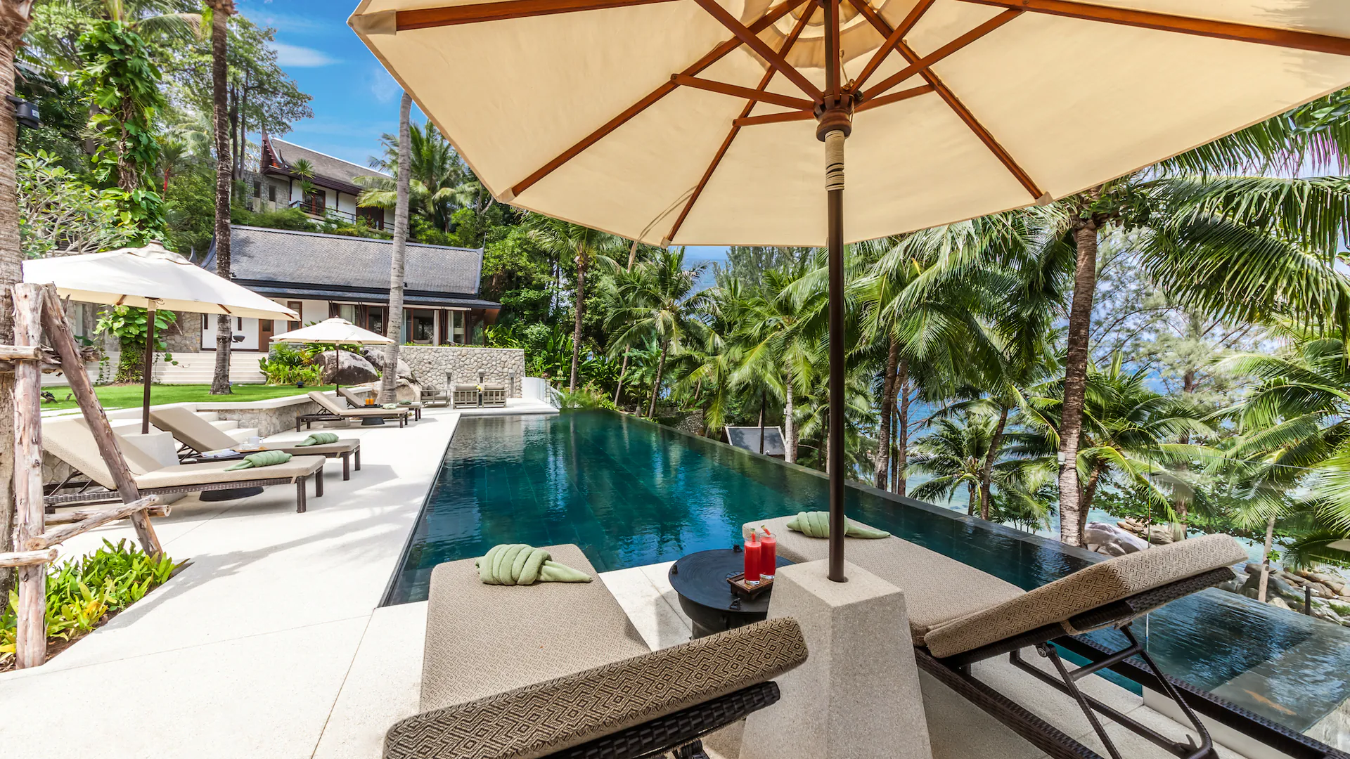 EXCLUSIVE BEACHFRONT GETAWAY VILLA IN LAEMSON ESTATE, PHUKET - Kamala, Phuket, Thailand