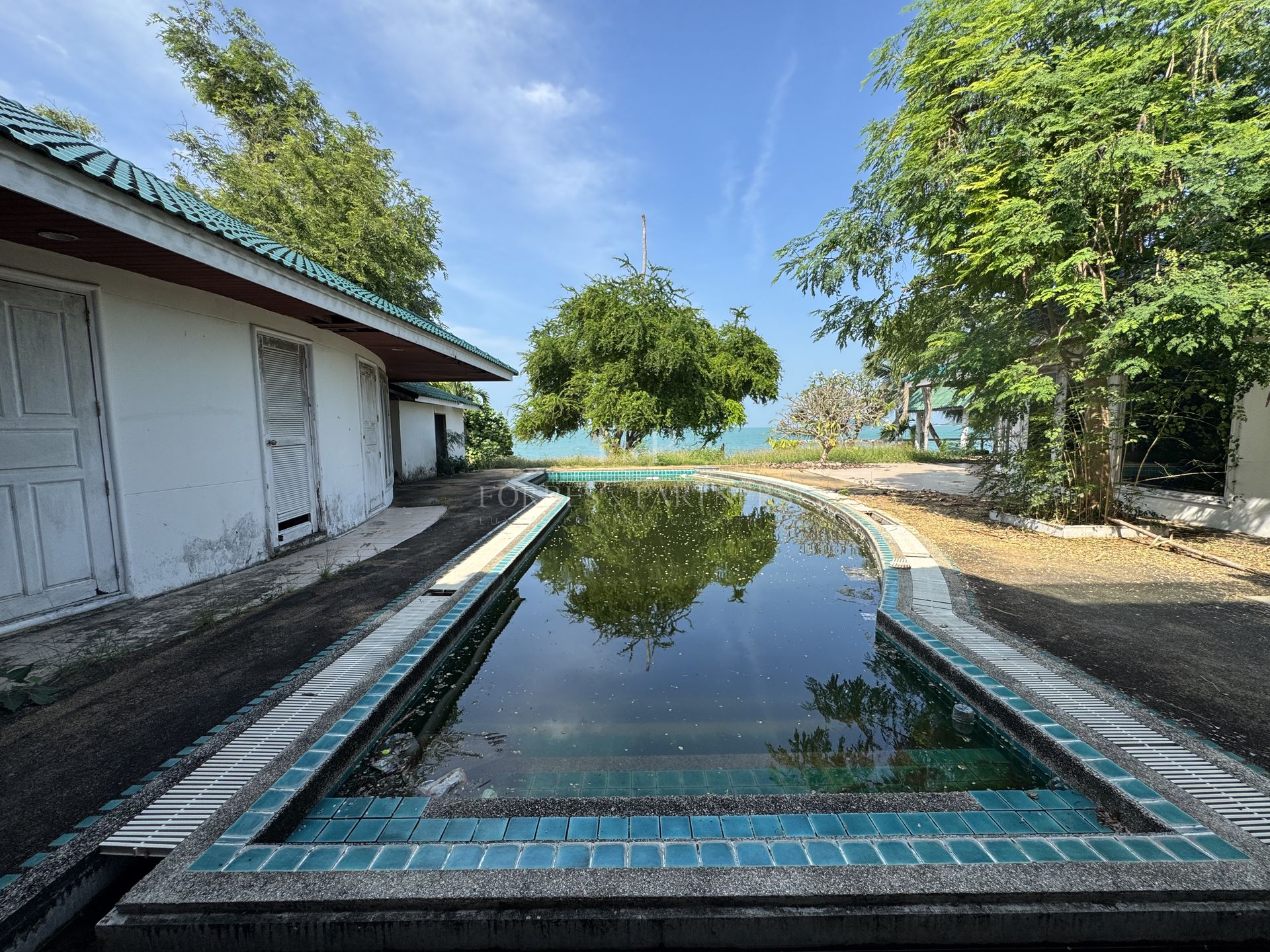 Beachfront Land and Villa in Plai Laem Koh Samui, Build or Renovate - Plai Laem, Ko Samui, Thailand