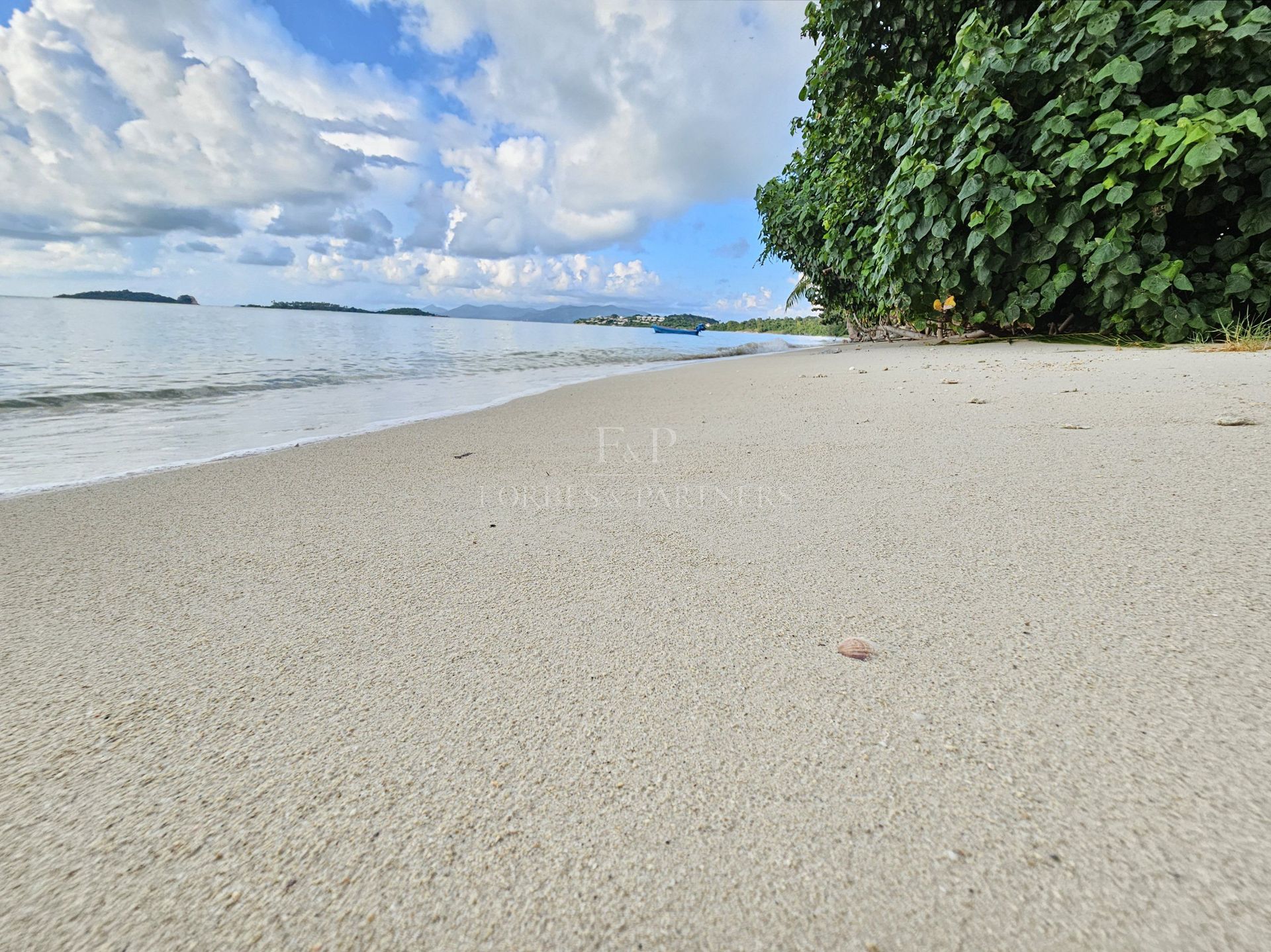 Beachfront Land and Villa in Plai Laem Koh Samui, Build or Renovate - Plai Laem, Ko Samui, Thailand
